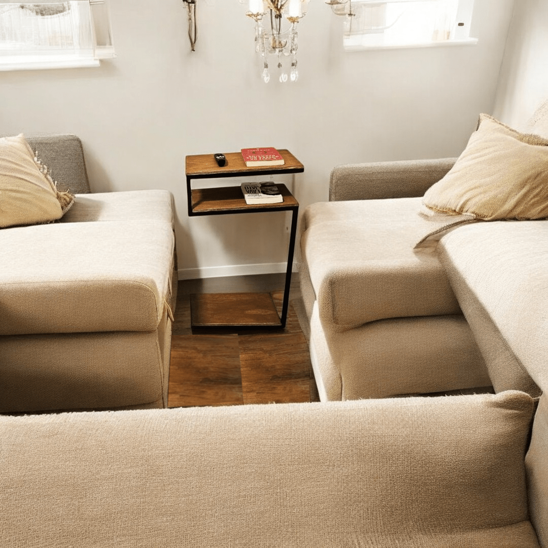 Mesa Lateral Industrial em S para Sala, Quarto e Escritório